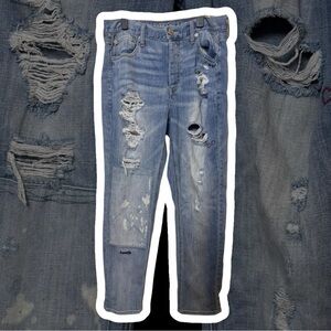 American Eagle Vintage Hi-rise Jeans with Embroidery